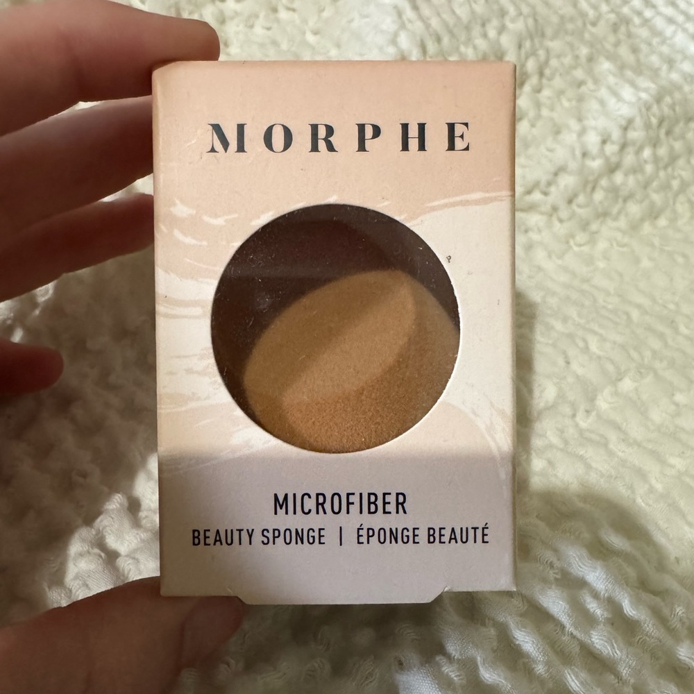 Makeup sponge